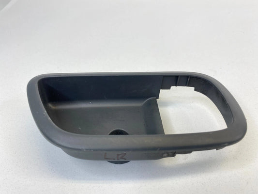 2009 2010 2011 KIA RIO RIO5 REAR LEFT INNER DOOR HANDLE BEZEL 82611-1G010 OEM