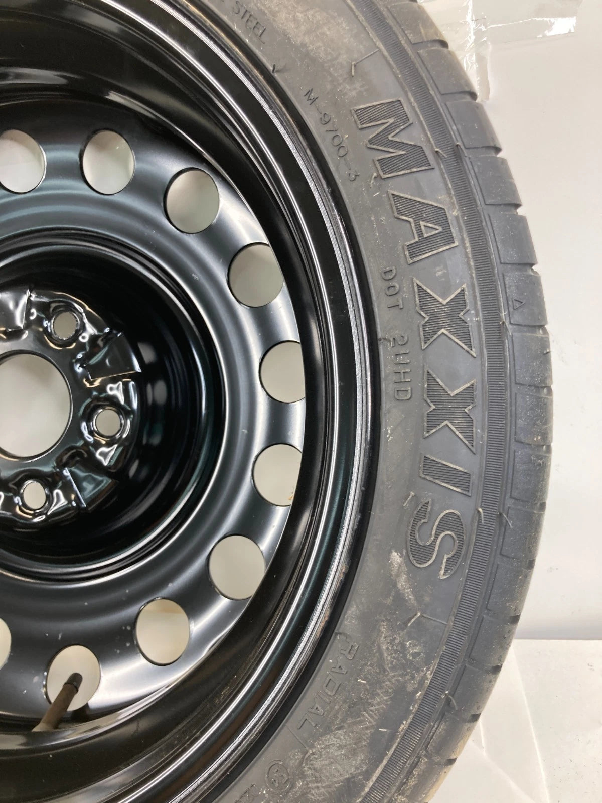 10-17 GMC TERRAIN CHEVY EQUINOX SPARE TIRE COMPACT DONUT T145/70R17 106M