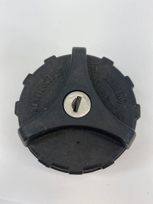 1998-2005 VOLKSWAGEN NEW BEETLE FUEL FILLER GAS TANK TANK CAP LOCKING STYLE OEM