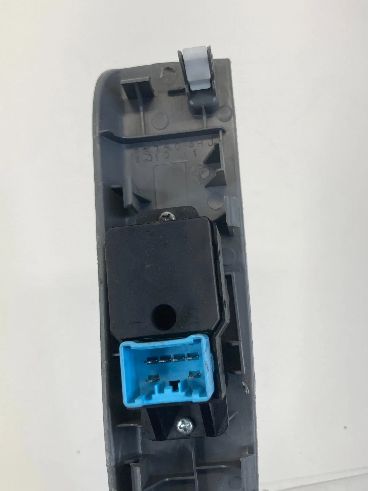 05-10 HONDA ODYSSEY REAR RIGHT SIDE DOOR WINDOW SWITCH W/ BEZEL 83740-SHJ-A010