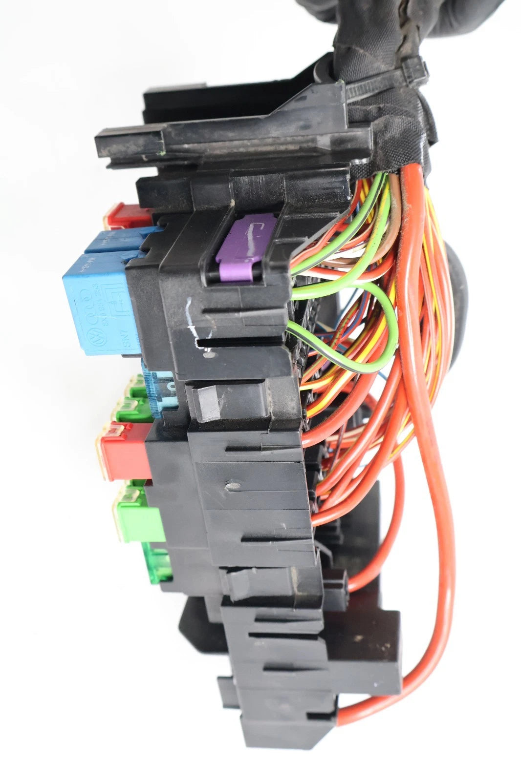 2012-2015 VOLKSWAGEN PASSAT FRONT ENGINE FUSE RELAY JUNCTION MODULE 5C0-937-819L