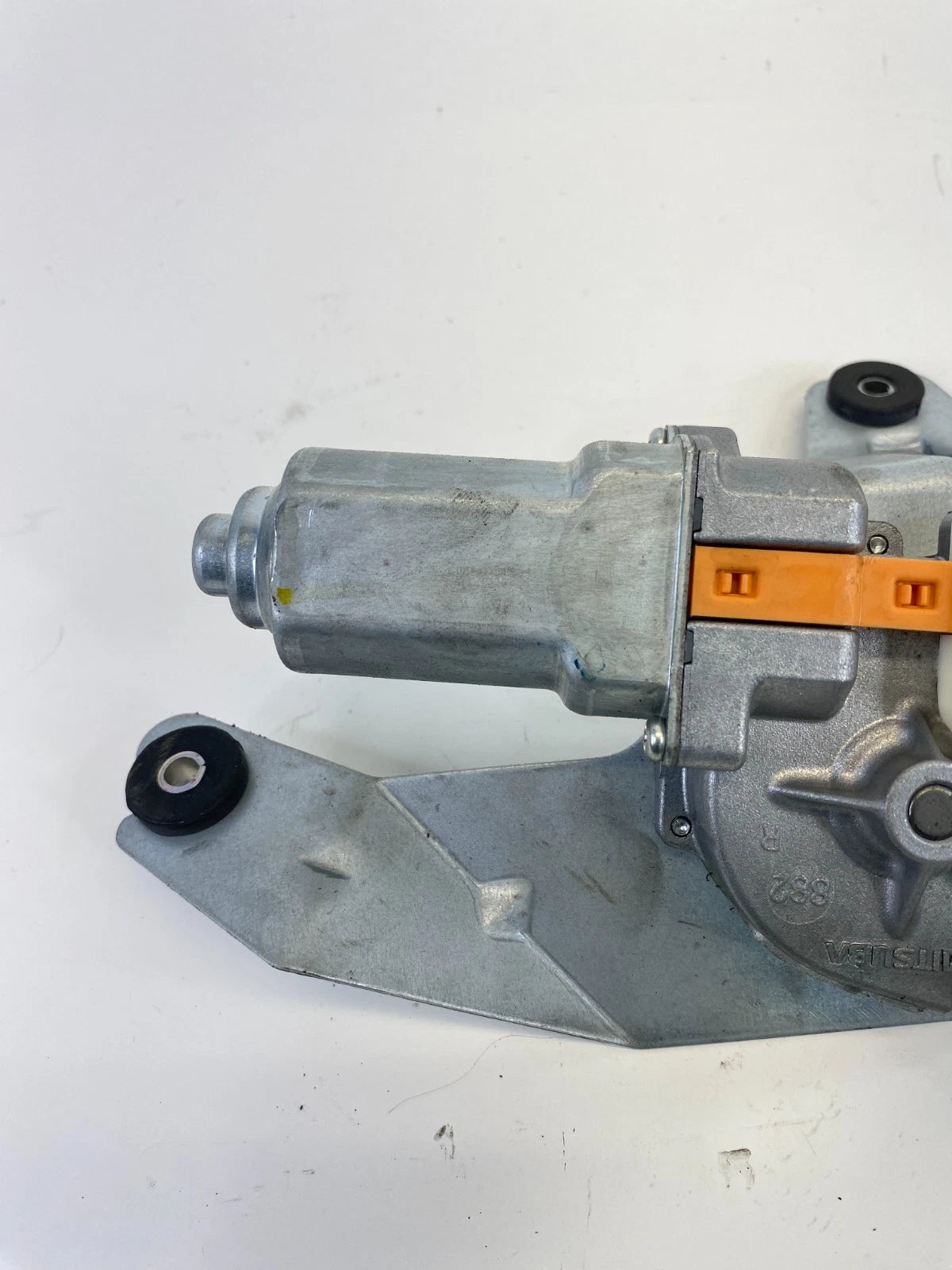 2010-2017 CHEVROLET EQUINOX REAR WINDSHIELD WIPER MOTOR ASSEMBLY OEM 25788749