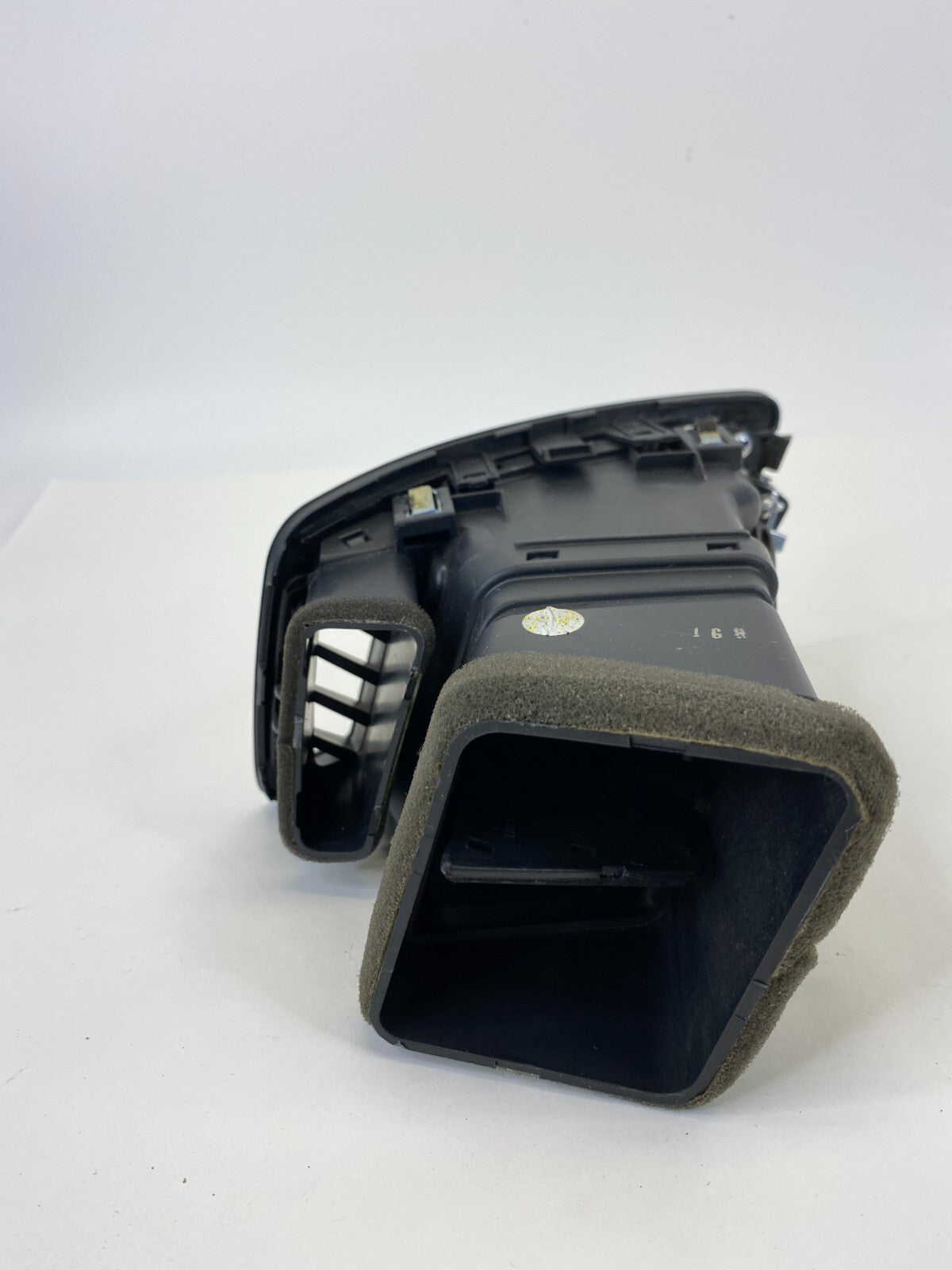 14-16 Kia Optima Front Right Side Dash AC Air Vent Grille Duct Outlet 97490-2T00