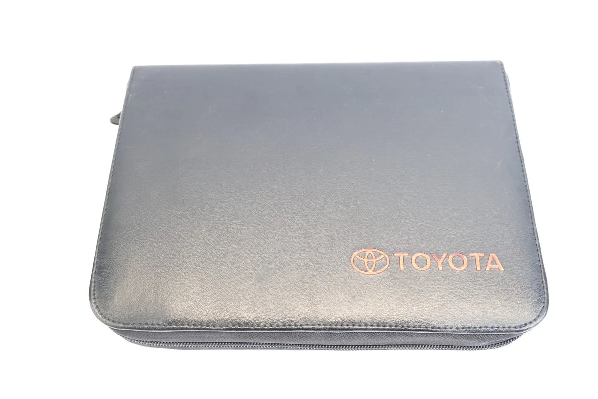 2006 TOYOTA PRIUS OWNERS MANUAL NAVIGATION SYSTEM MAINTENANCE GUIDE SET W/ CASE