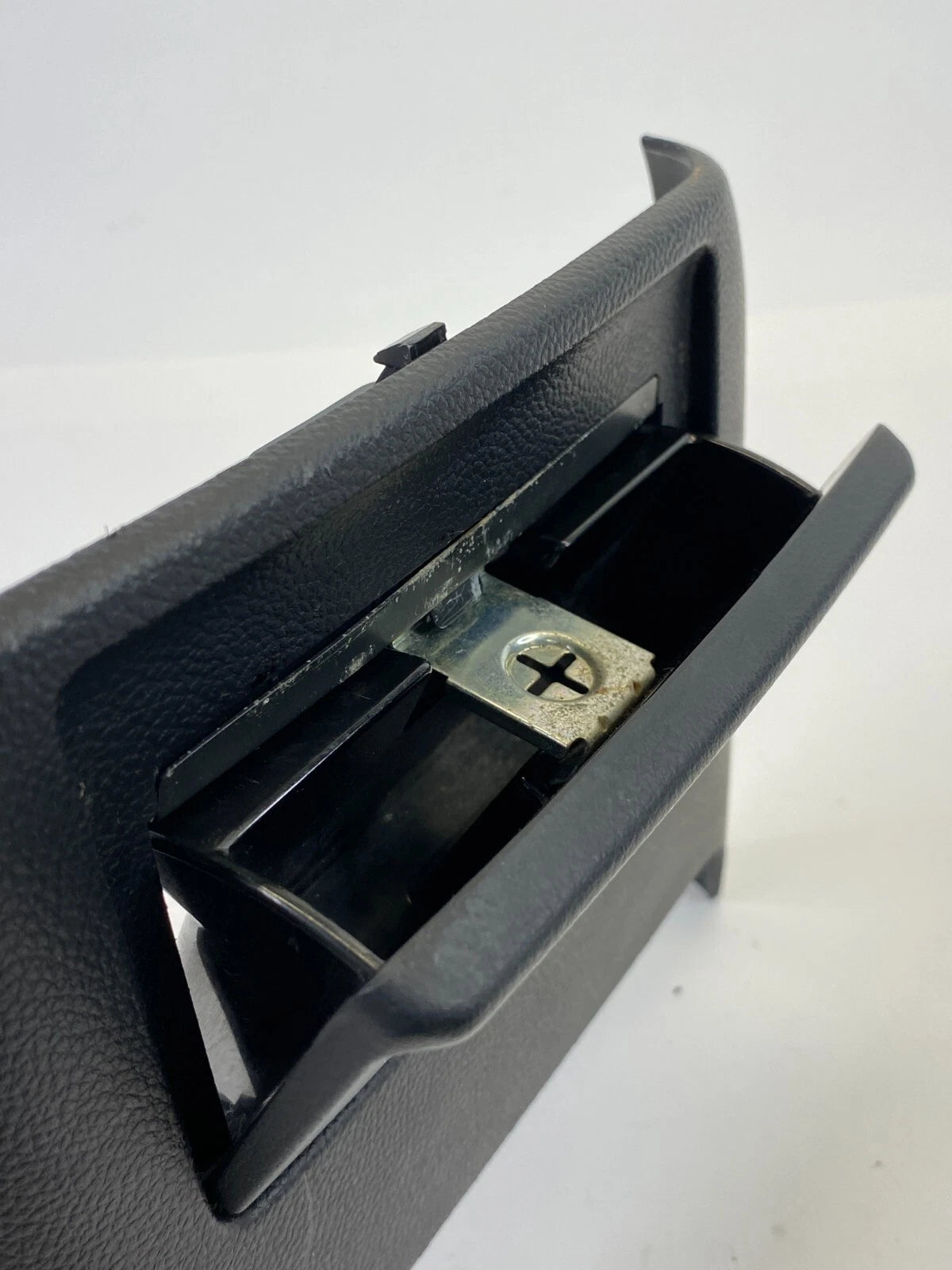 07 08 INFINITI G35 REAR CENTER CONSOLE ASHTRAY BOX ASH TRAY TRIM 96930-JK00A OEM