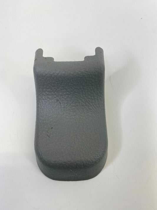07 08 09 HYUNDAI SANTA FE FRONT INNER SEAT RAIL TRACK MOUNTING COVER 88097-2B000