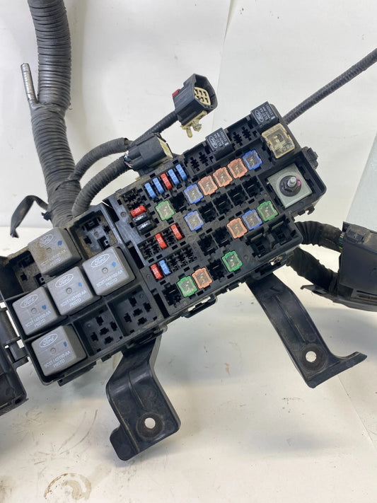 2010 FORD FUSION 3.5L ENGINE COMPARTMENT FUSE RELAY JUNCTION BOX W HARNESS OEM