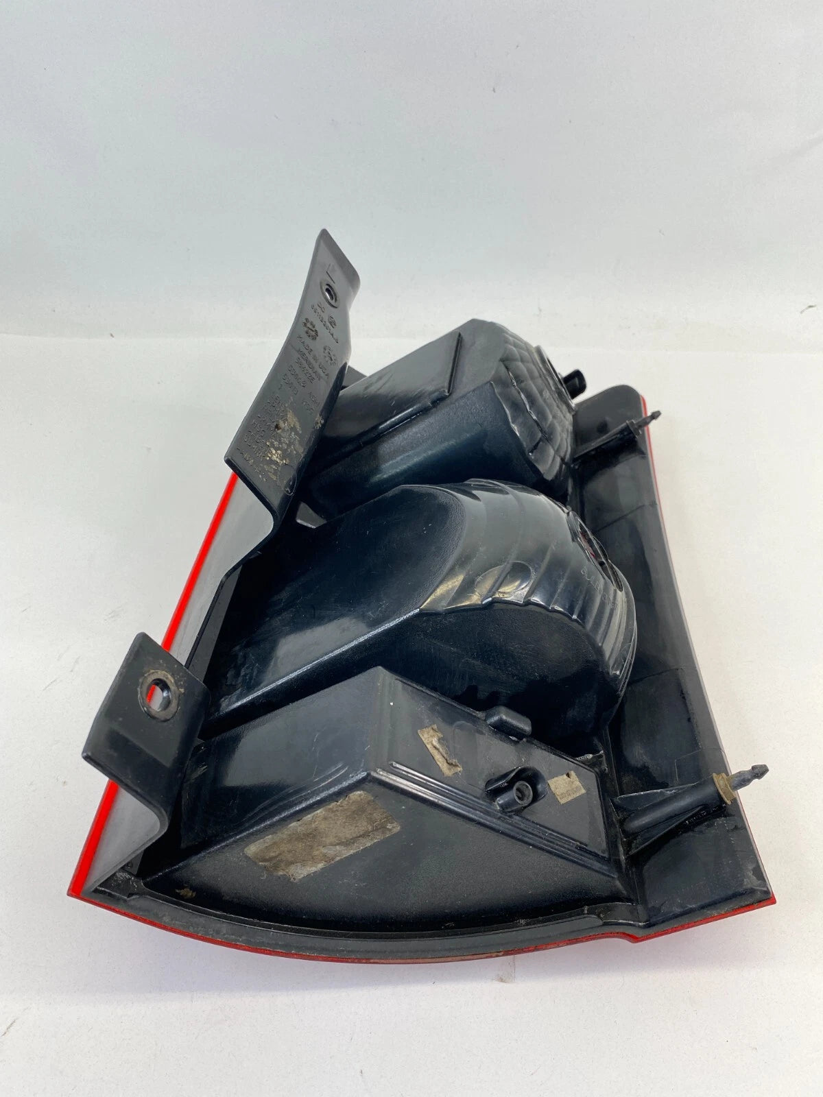 2008-2010 CHRYSLER TOWN & COUNTRY LEFT DRIVER SIDE TAIL LIGHT LAMP 58622E OEM