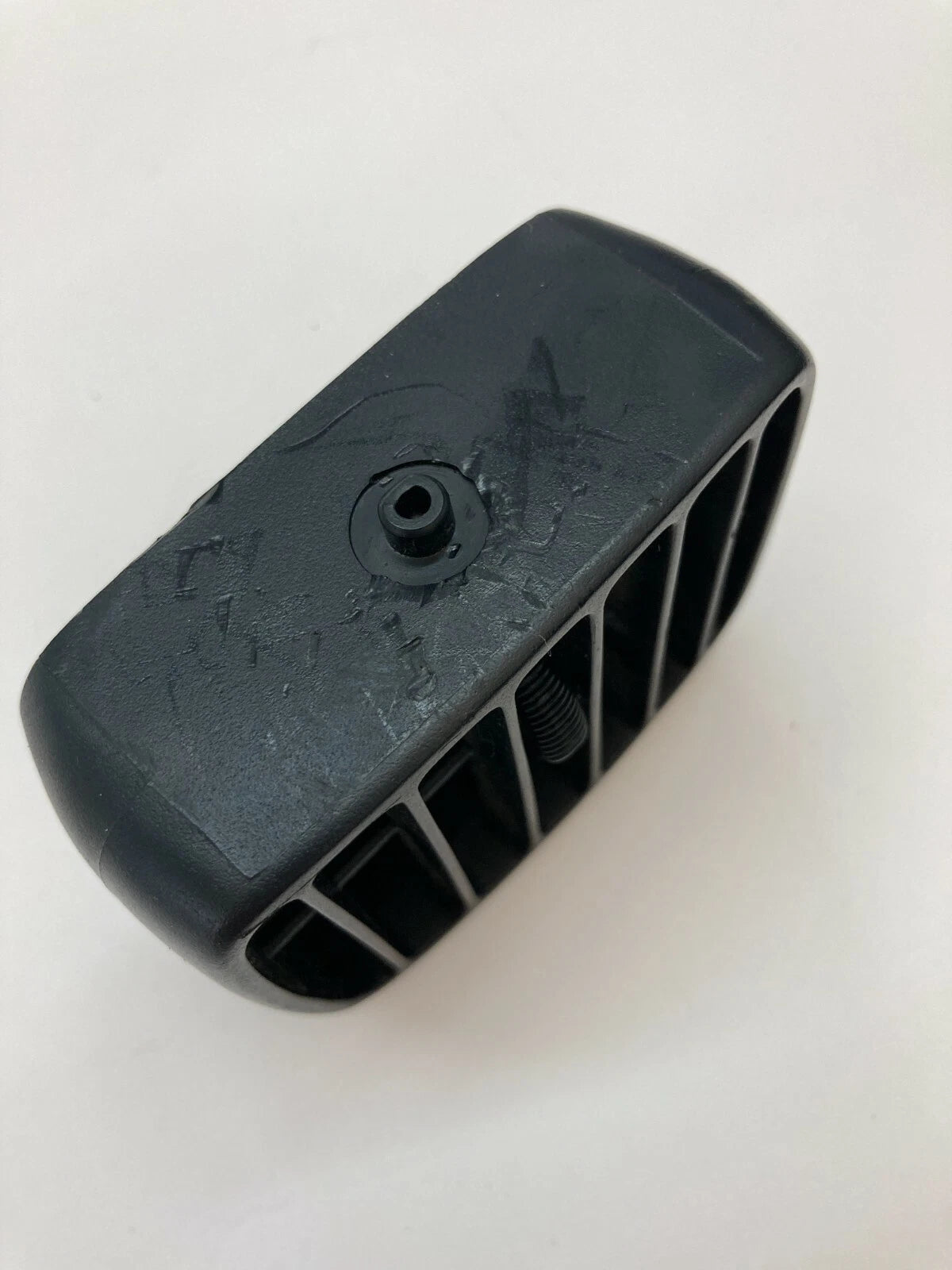 1996-1999 NISSAN PATHFINDER DASH FRONT RIGHT PASSENGER A/C AIR VENT OUTLET DUCT