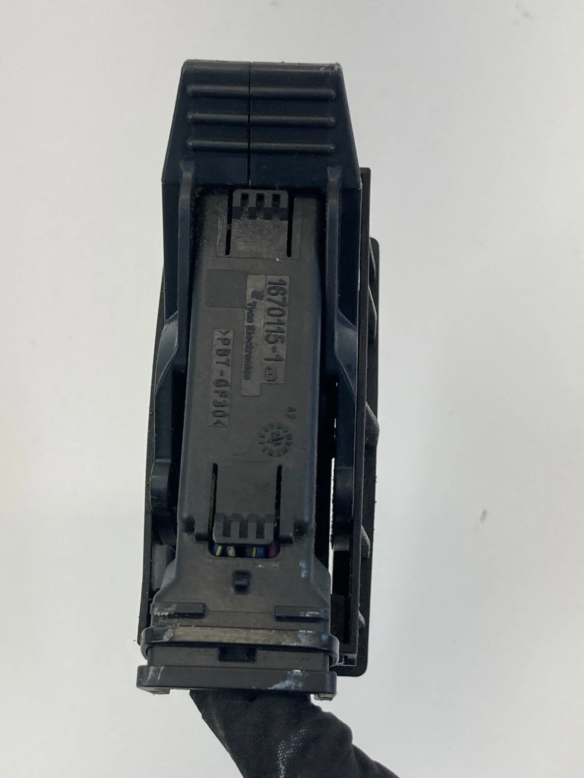 2012-2016 CHEVROLET CRUZE 1.8L AT ABS ANTI LOCK BRAKE PUMP PLUG CONNECTOR OEM