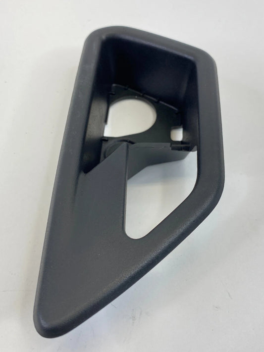 2009 2010 DODGE JOURNEY REAR LEFT INTERIOR DOOR HANDLE BEZEL TRIM 100000257 OEM