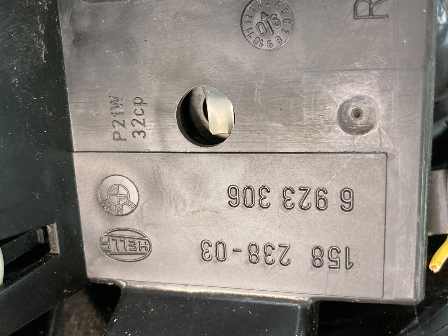 2006 2007 BMW 530xi Sedan Rear Right Passenger Side Tail Light Taillight 7165740