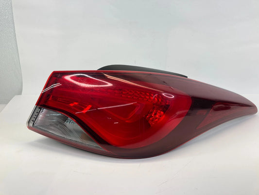 2014-2016 HYUNDAI ELANTRA RIGHT PASSENGER OUTER TAIL LIGHT LAMP US BUILT OEM