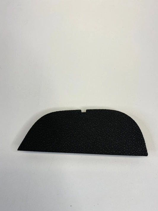 2009-2012 CHEVROLET TRAVERSE FRONT RIGHT DOOR ARMREST CAP COVER OEM 15948053