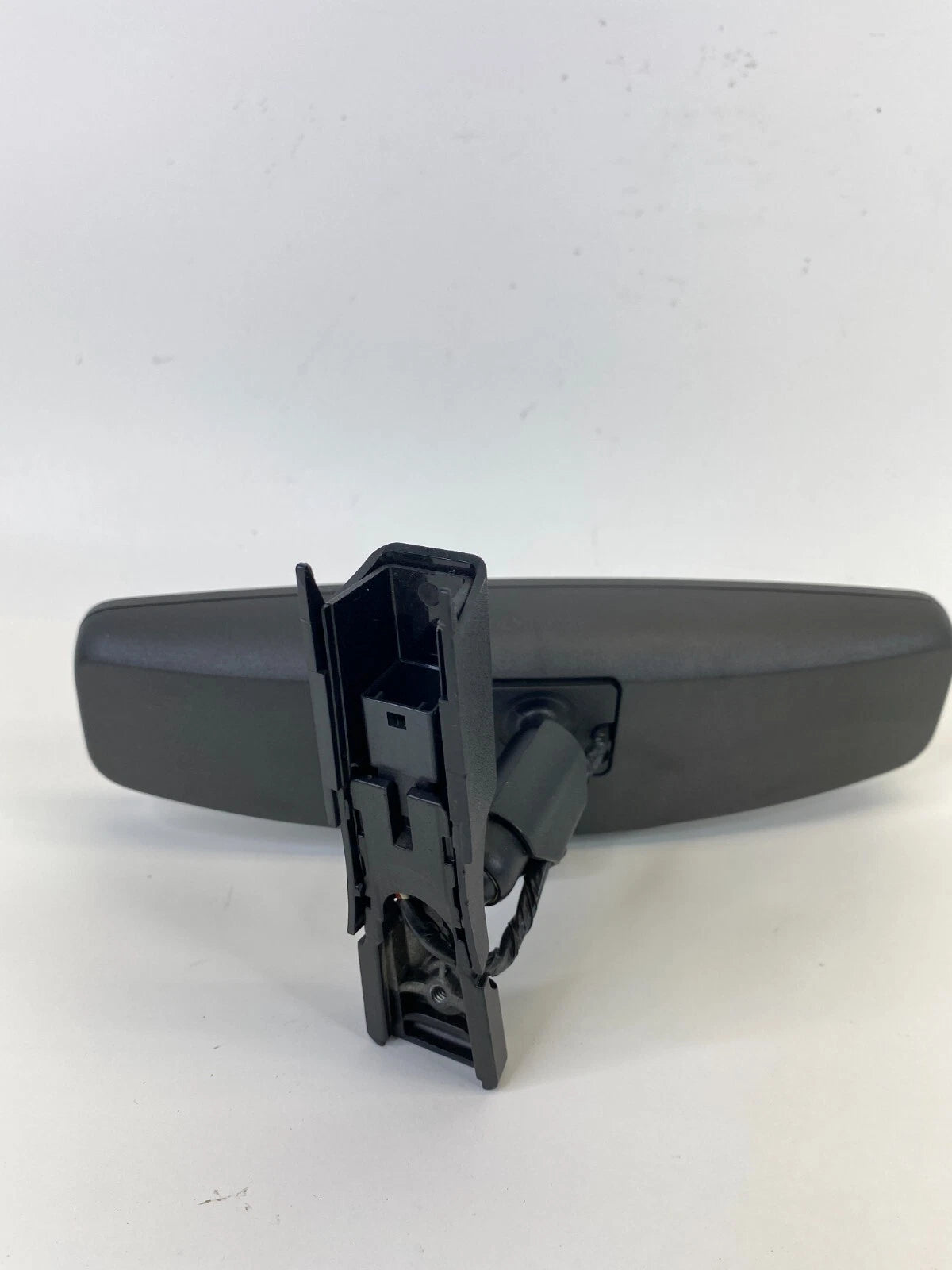 2010-2017 CHEVY EQUINOX REAR VIEW MIRROR INSIDE MANUAL DIM ONSTAR OEM E11026392