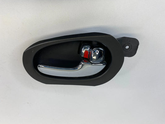 2002-2009 GMC ENVOY REAR RIGHT BACK SIDE INNER INTERIOR DOOR HANDLE 15043637