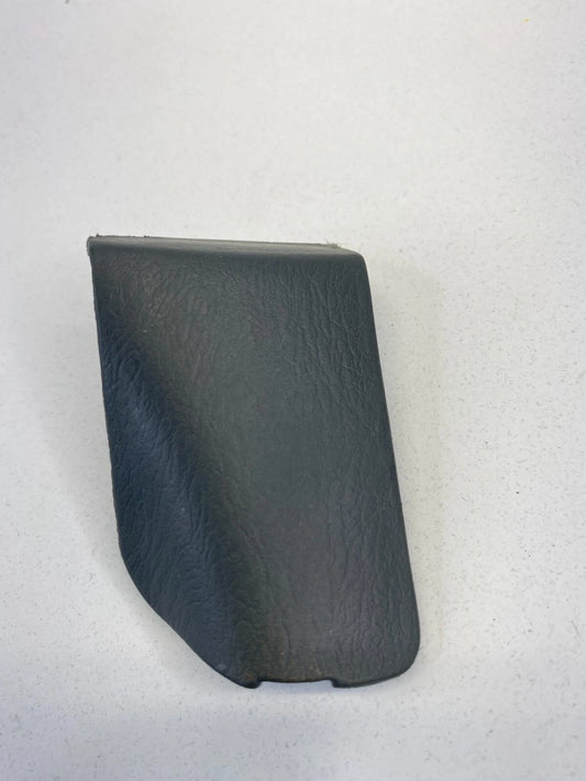 96-00 HONDA CIVIC SEDAN RIGHT LOWER STEERING WHEEL TRIM COVER CAP 78513S04AN610