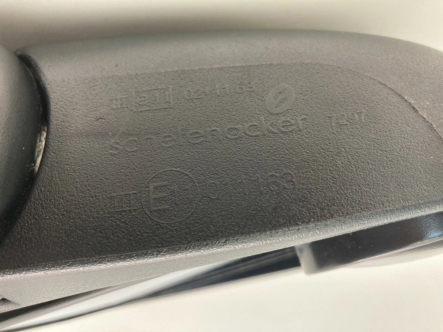 2002-2005 FORD EXPLORER POWER DOOR MIRROR PASSENGER RH OEM FACTORY E11011163