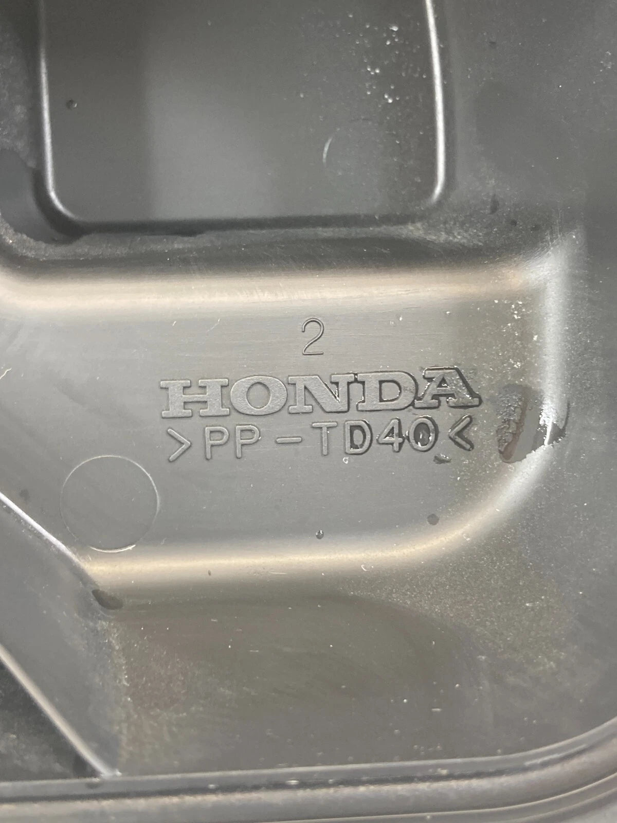 2003 2004 2005 2006 HONDA ELEMENT 2.4L L4 AT AIR INTAKE CLEANER BOX UPPER COVER