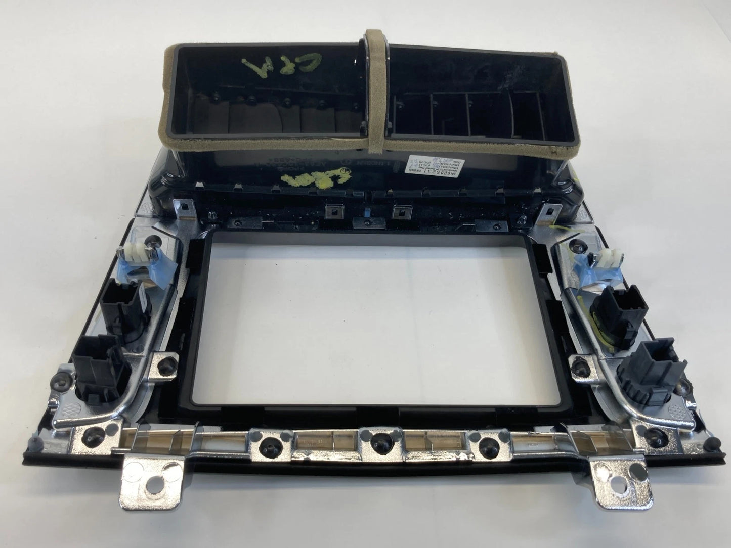 2010-2012 LINCOLN MKT DASH CENTER RADIO BEZEL DISPLAY PANEL TRIM AIR VENTS OEM