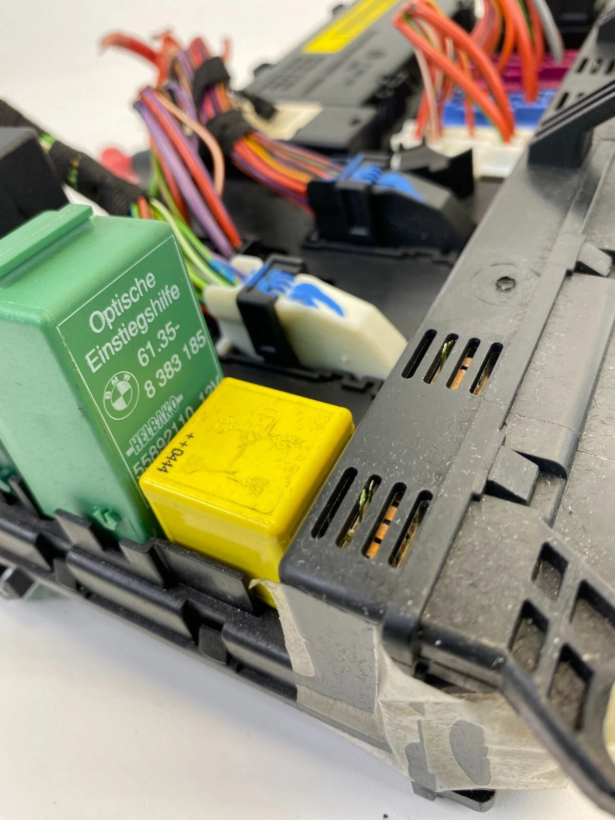 1995-2005 LAND ROVER RANGE ROVER 4.4L AT INTERIOR UNDER DASH FUSE RELAY BOX OEM