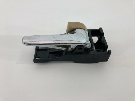 2000-2004 TOYOTA AVALON FRONT RIGHT PASSENGER SIDE INNER DOOR HANDLE 69205-AC010
