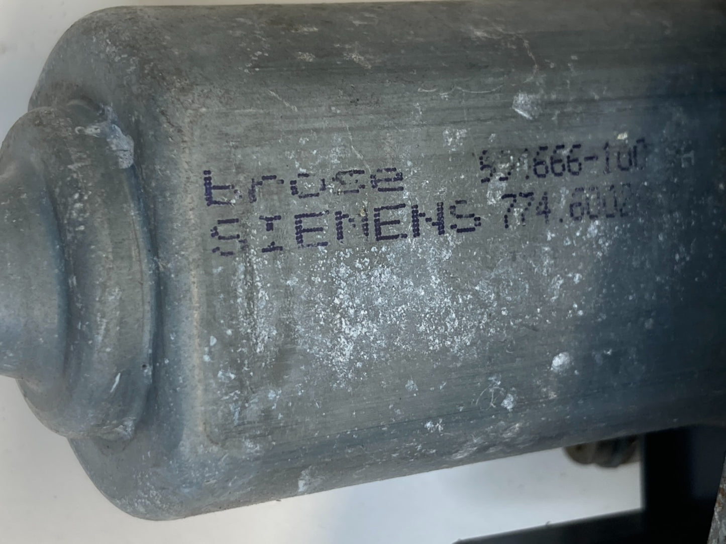 2005-2008 Dodge Magnum Rear Left Side Door Window Motor w/ Regulator OEM