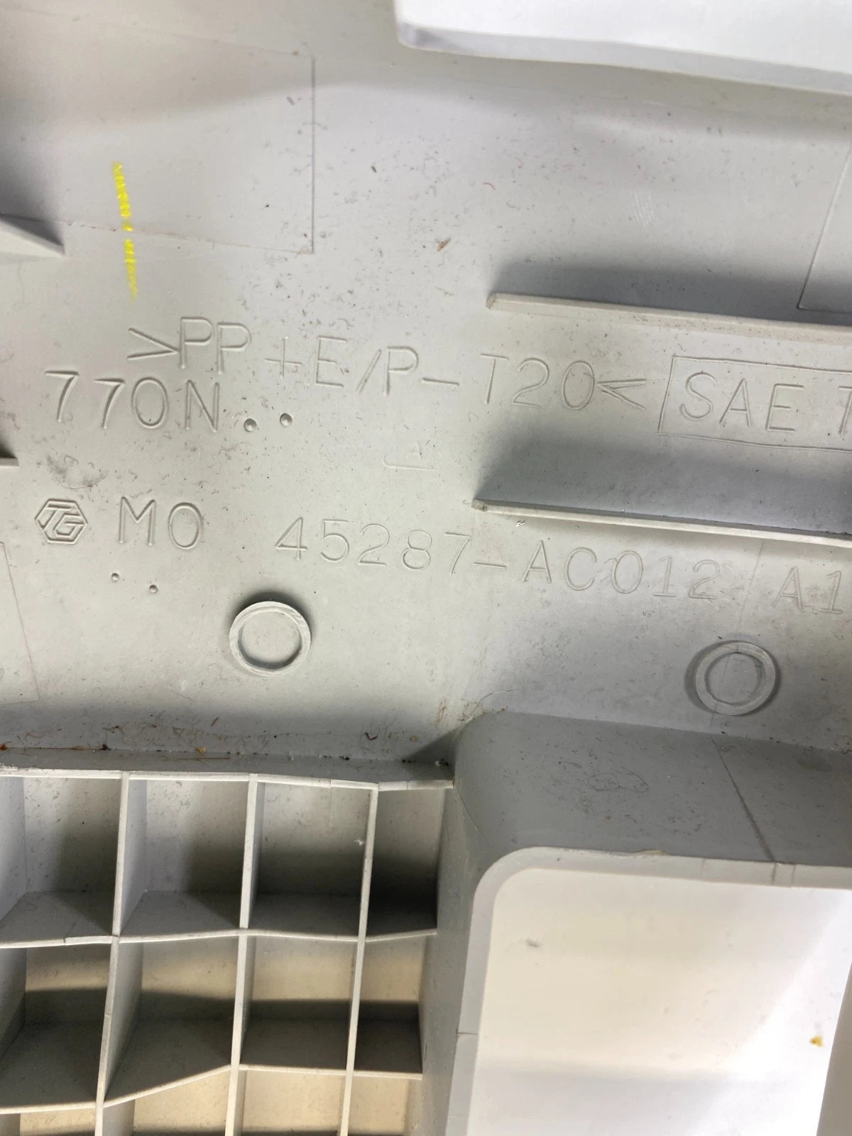 2005-2012 TOYOTA AVALON STEERING COLUMN COVER SHROUD TRIM PANEL 45287-AC012-A1