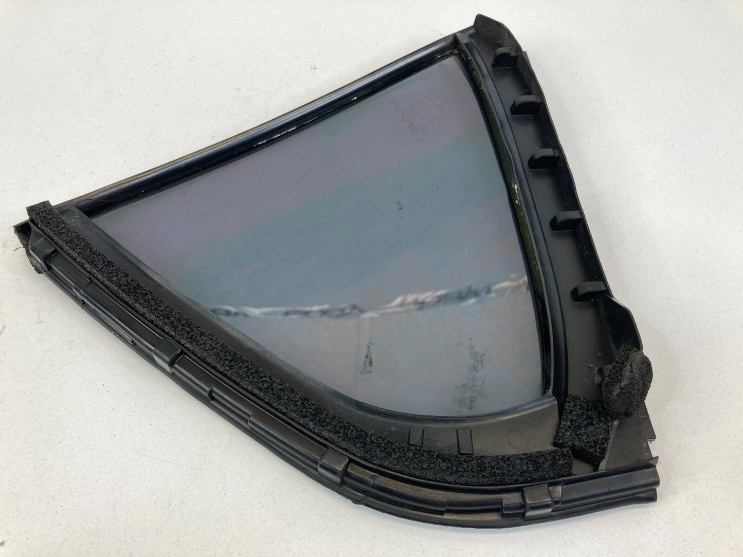 2006-2013 LEXUS IS250 REAR LEFT SIDE DOOR QUARTER WINDOW GLASS 68189-53030 OEM