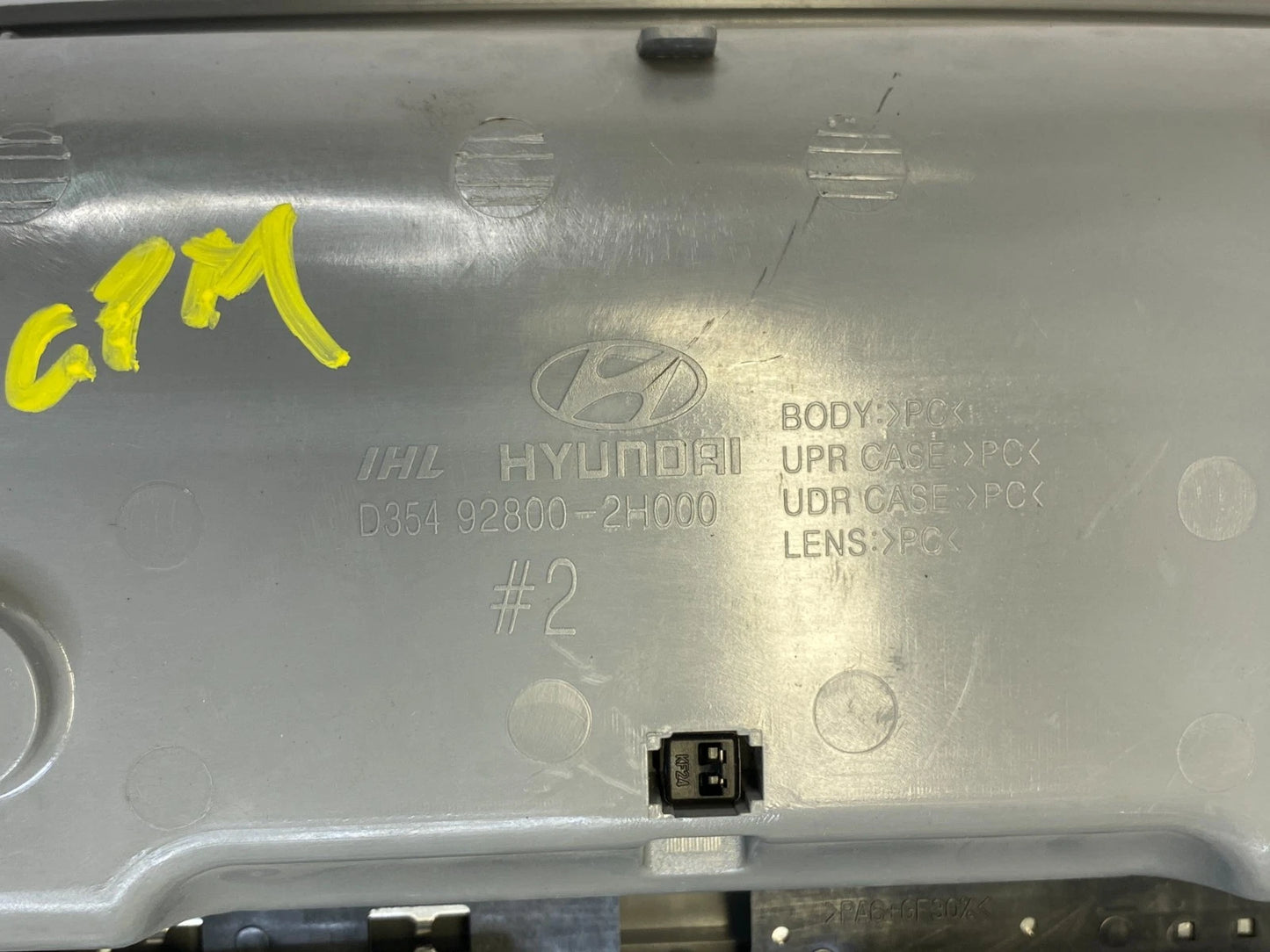 07-10 HYUNDAI ELANTRA ROOF OVERHEAD CONSOLE DOME MAP LIGHT LAMP 92800-2H000 OEM