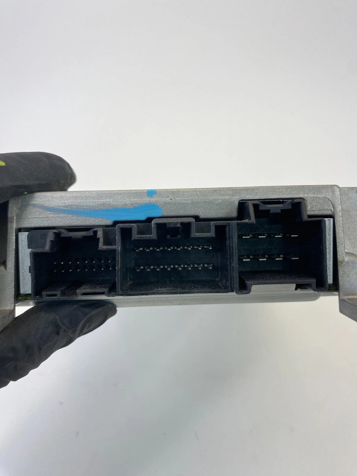 2010-2017 CHEVROLET EQUINOX SOUND SYSTEM AMPLIFIER RECEIVER UNIT 20880431 OEM