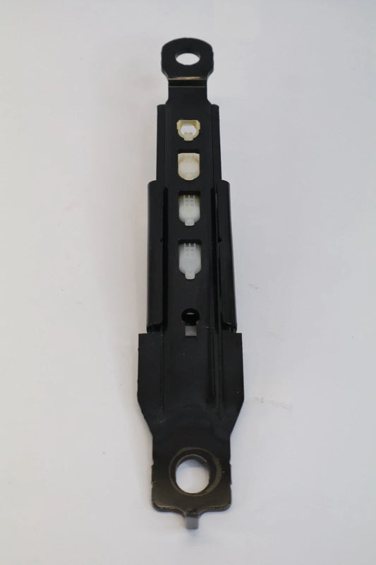 2012-2017 HYUNDAI ACCENT FRONT RIGHT PASSENGER SIDE SEAT BELT HEIGHT ADJUSTER