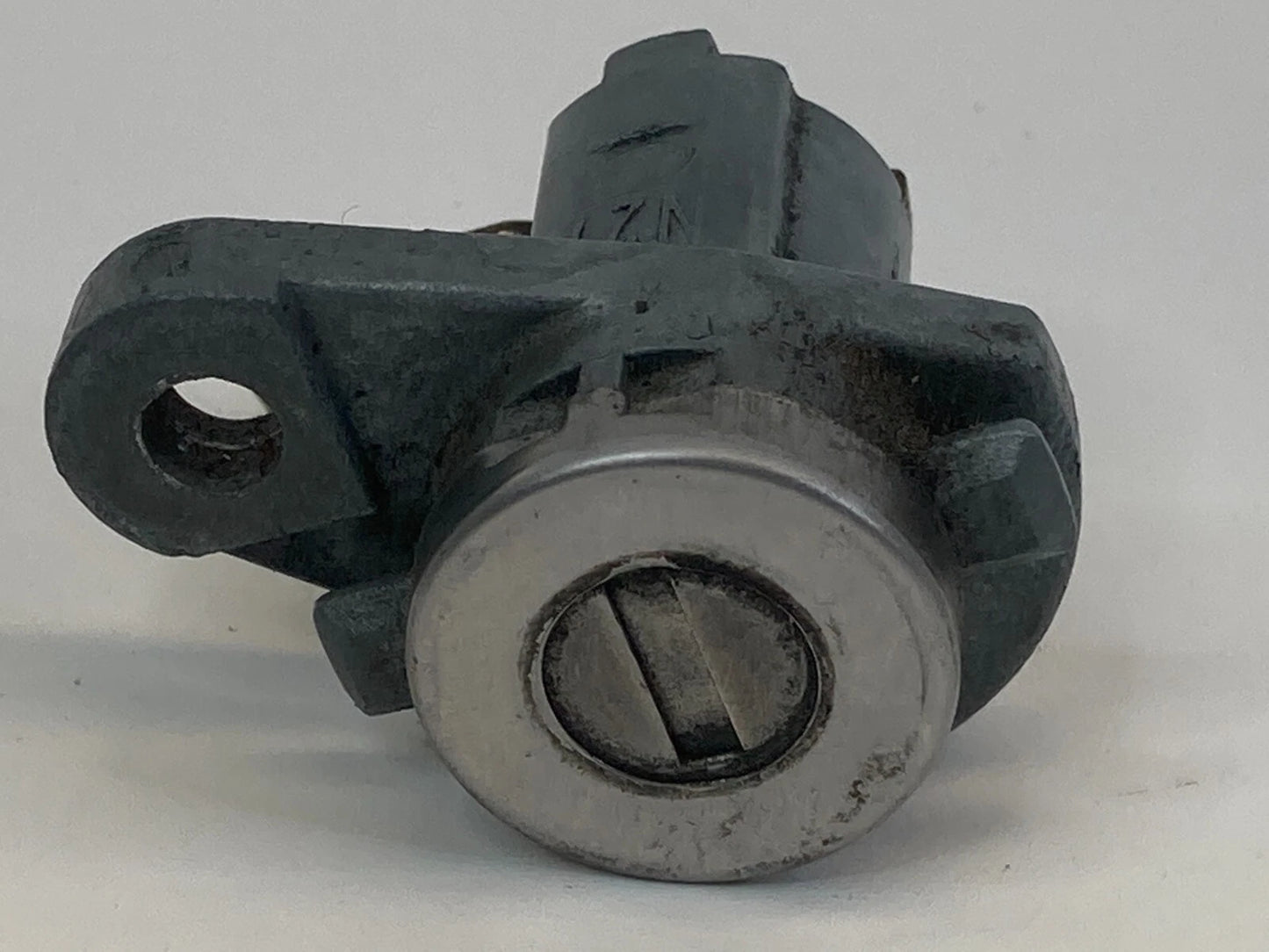 04-08 MAZDA 3 MAZDA3 SEDAN AT IGNITION SWITCH & DOOR LOCK CYLINDER WITH KEY OEM