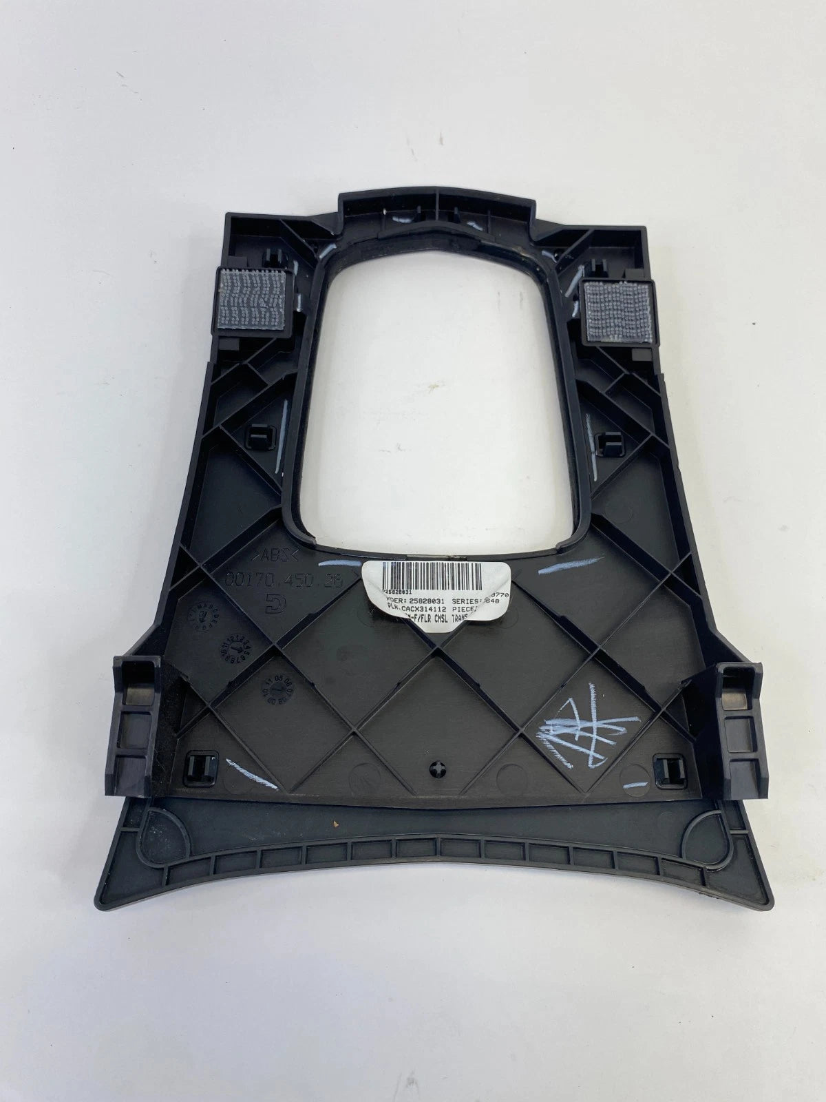 2007-2009 Cadillac SRX Center Console Gear Shift Shifter Bezel Trim 25828031 OEM