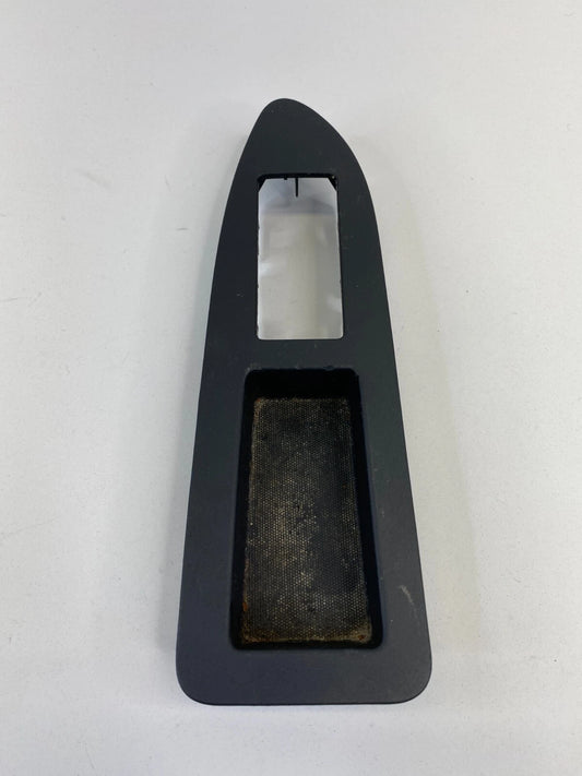 2008-2010 DODGE CHARGER SEDAN 4-DR FRONT RIGHT PANEL DOOR SWITCH BEZEL 100010656