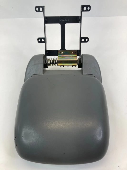 2003-2005 SUZUKI GRAND VITARA CENTER CONSOLE ARMREST ARM REST CUPHOLDER GRAY OEM