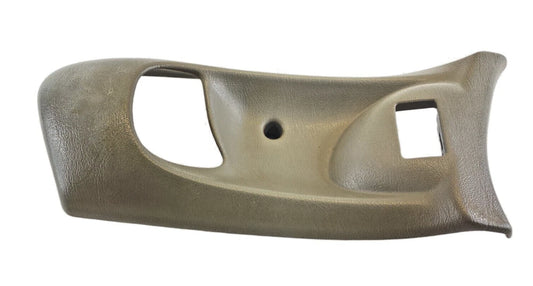 2004-2007 CHEVROLET IMPALA FRONT LEFT INNER DOOR HANDLE SWITCH BEZEL 10345564