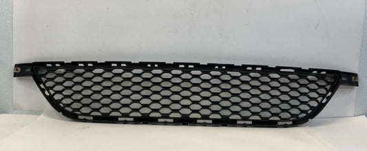 13-16 DODGE DART FRONT BUMPER CENTER LOWER GRILL GRILLE ASSEMBLY 68081409AA OEM