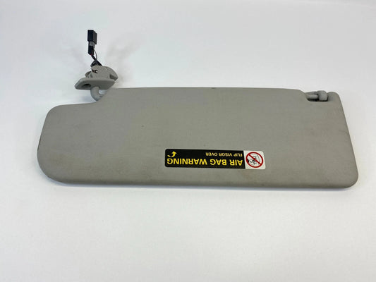 99-00 VOLKSWAGEN NEW BEETLE RIGHT PASSENGER SIDE SUNVISOR SUN VISOR SHADE OEM