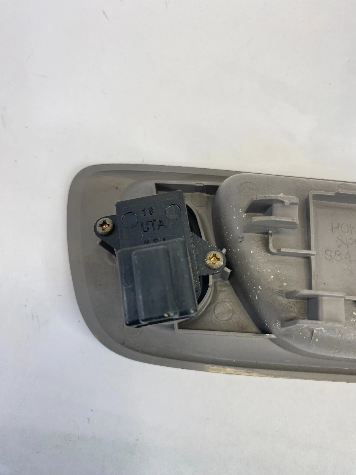 1999-2004 HONDA ODYSSEY FRONT LEFT DRIVER SIDE INTERIOR DOOR HANDLE W/ BEZEL OEM
