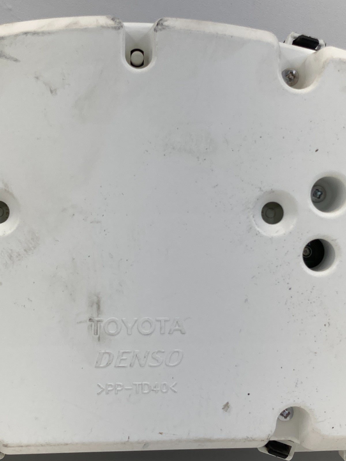 08 Toyota Highlander 2.5L A/T Cluster Speedometer Gauges 232K Miles 83800-06V10