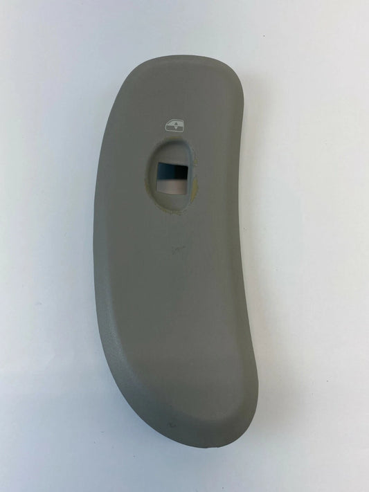 04-07 CHRYSLER TOWN & COUNTRY FRONT RIGHT WINDOW SWITCH BEZEL COVER 0SB711D1AC