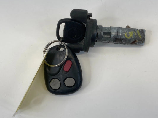 2002-2009 CHEVROLET TRAILBLAZER IGNITION SWITCH LOCK CYLINDER W/ KEY OEM