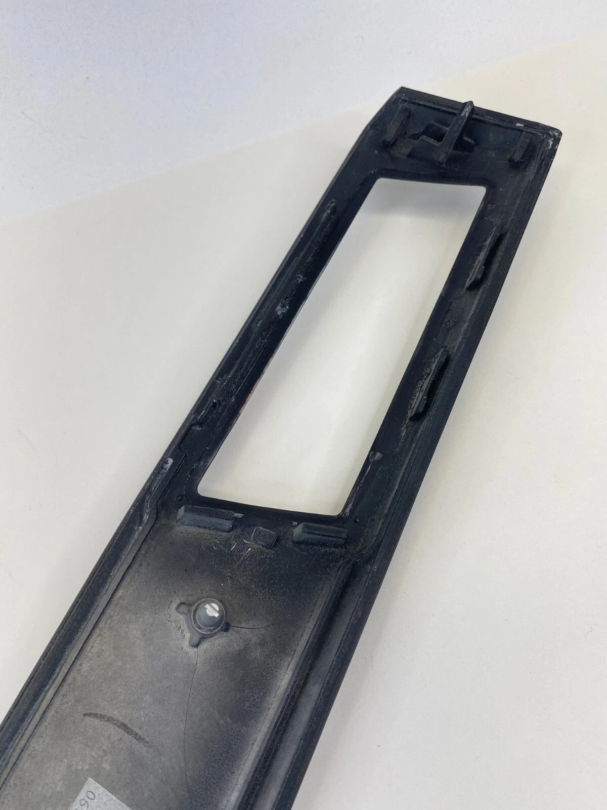 2008-2010 BMW 535I 528I FR DASH RIGHT MOLDING TRIM BEZEL WOODGRAIN OEM 697026803