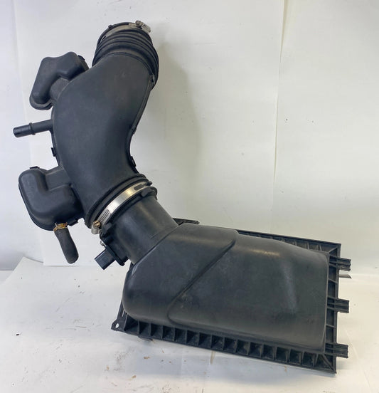 2010-2012 FORD FUSION 3.5L AIR CLEANER INTAKE BOX UPER COVER HOSE AH63-9F805-AD