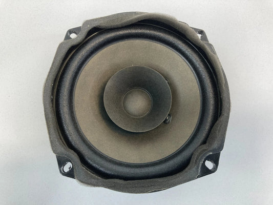 2006-2011 CADILLAC DTS REAR RIGHT PASSENGER SIDE DOOR SPEAKER AUDIO ASSEMBLY OEM