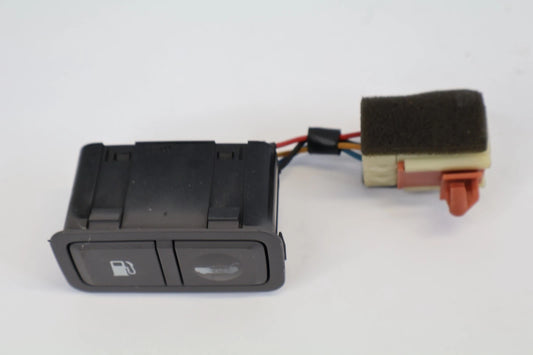 2011-2014 HYUNDAI SONATA SEDAN FUEL DOOR & TRUNK OPEN RELEASE SWITCH OEM