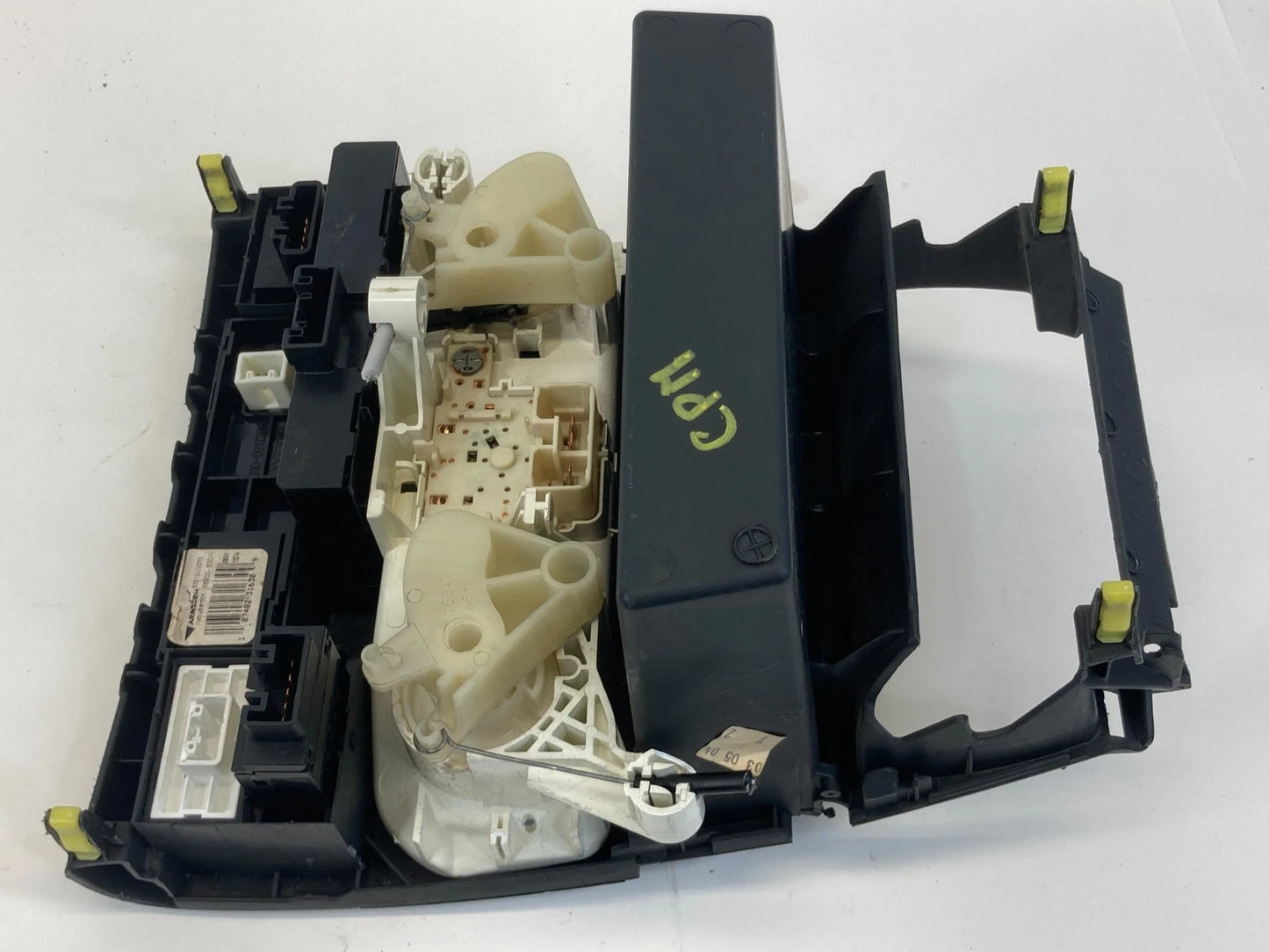 2003-2008 TOYOTA COROLLA HVAC CLIMATE TEMPERATURE CONTROL HEATER W/ BEZEL TRIM