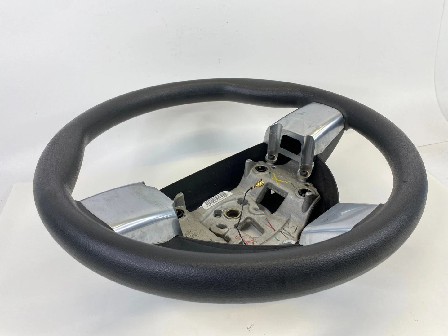 2006-2008 PONTIAC GRAND PRIX LEFT SIDE STEERING WHEEL ASSEMBLY OEM