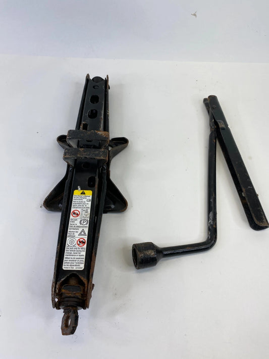 2010-2017 CHEVROLET EQUINOX GMC TERRAIN EMERGENCY SPARE TIRE JACK & TOOL KIT OEM
